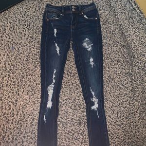 indigo rein size 0 ripped jeans.